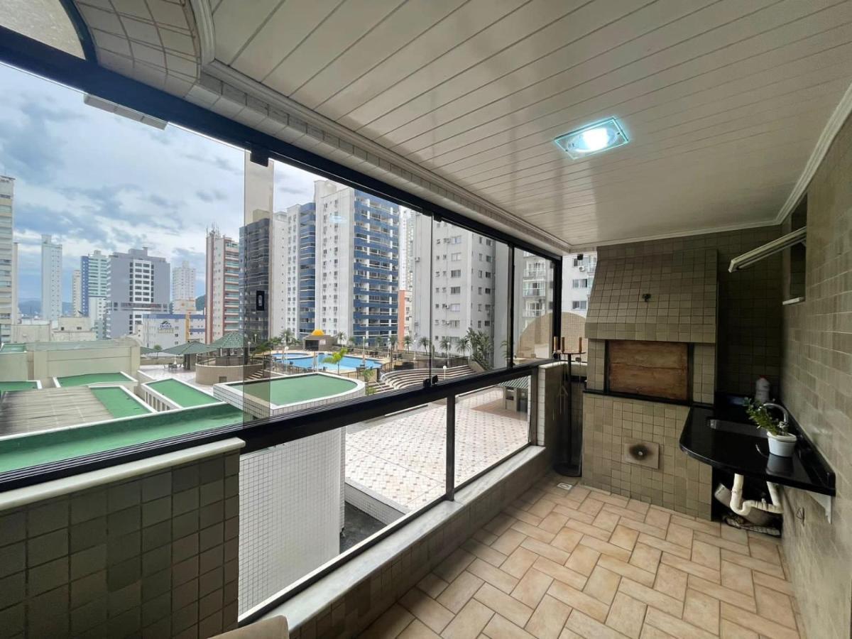 Apto A 30M Da Praia Sobre Shopping Atlantico Balneário Camboriú Eksteriør bilde